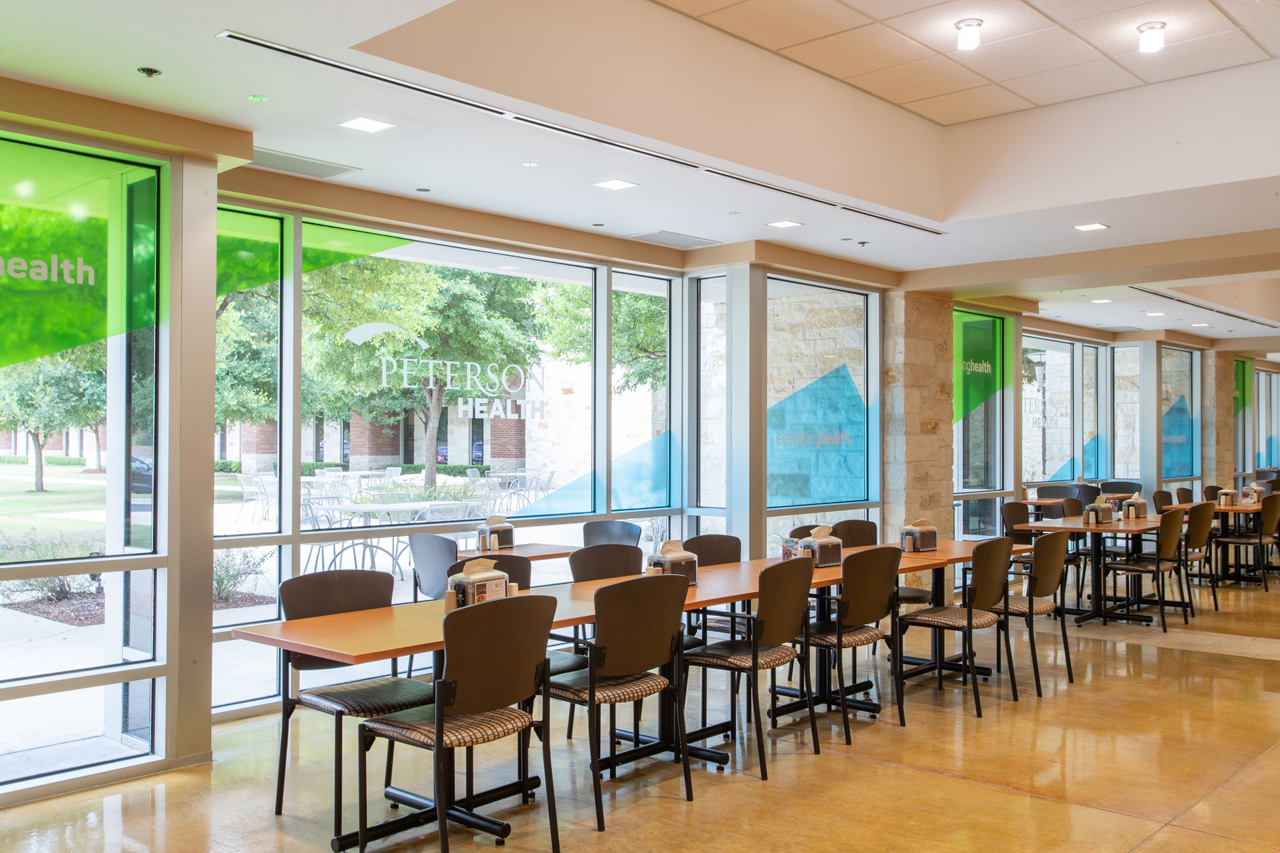 PetesronHealth_CafeteriaDining_web